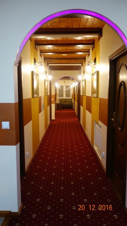Goscinne ”zubr” Farm stay *