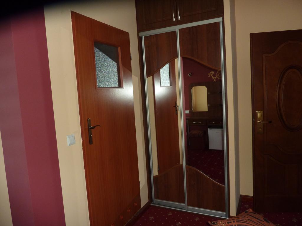 Goscinne ”zubr” Farm stay