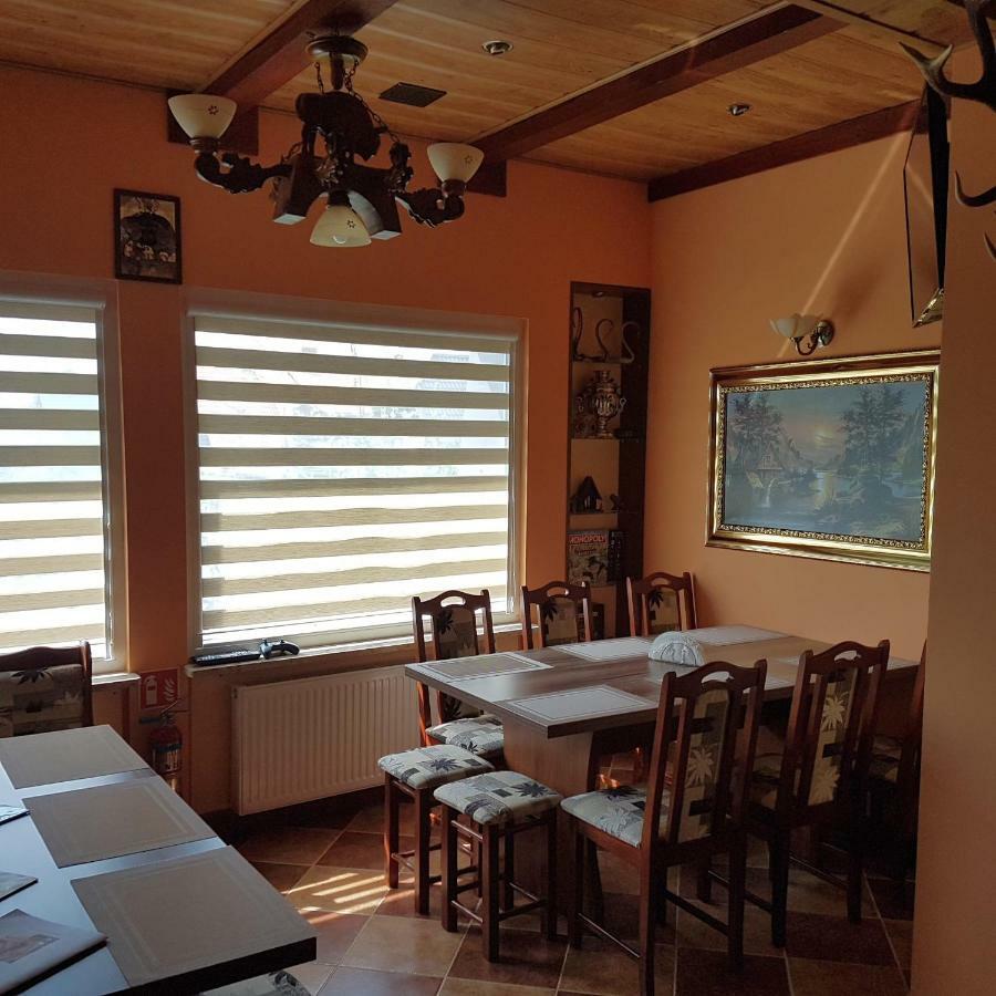 Goscinne ”zubr” Farm stay *