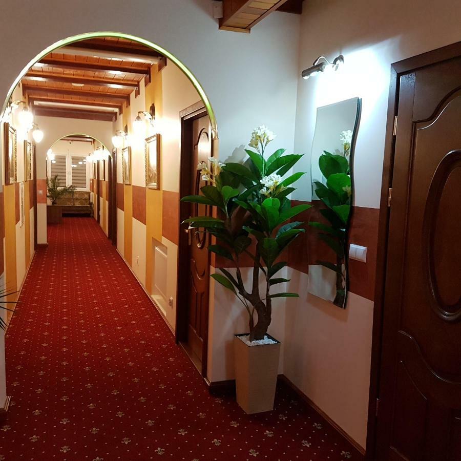 Goscinne ”zubr” Farm stay *